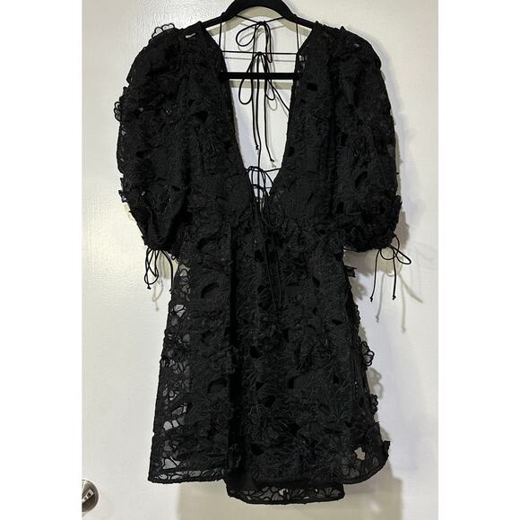 For Love & Lemons Serena Lace Mini Dress Black Size Medium NWT Floral Embroidery - Picture 2 of 14